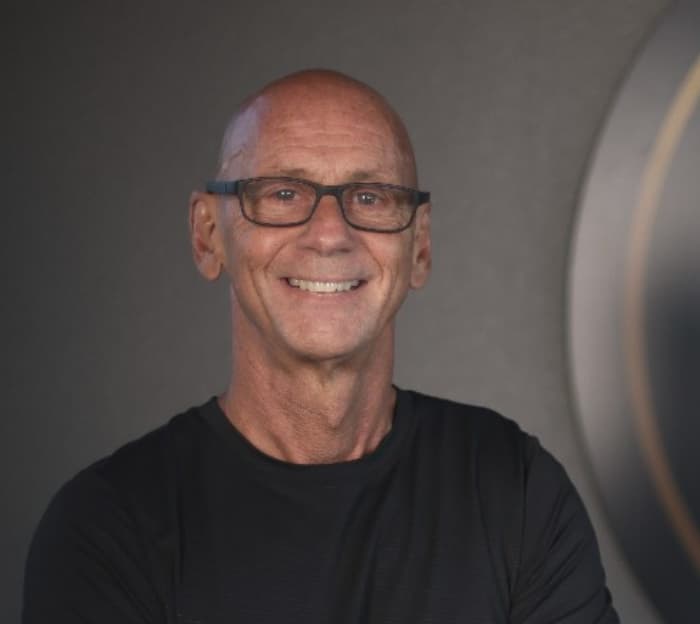 Dr. Jeffrey Gladden