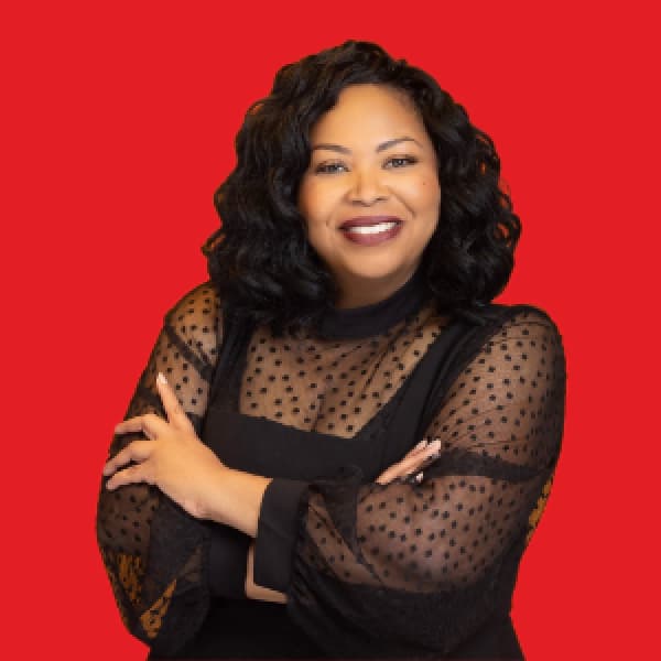 Lisa J Crawford