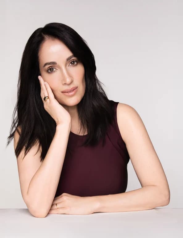 Angela Caglia