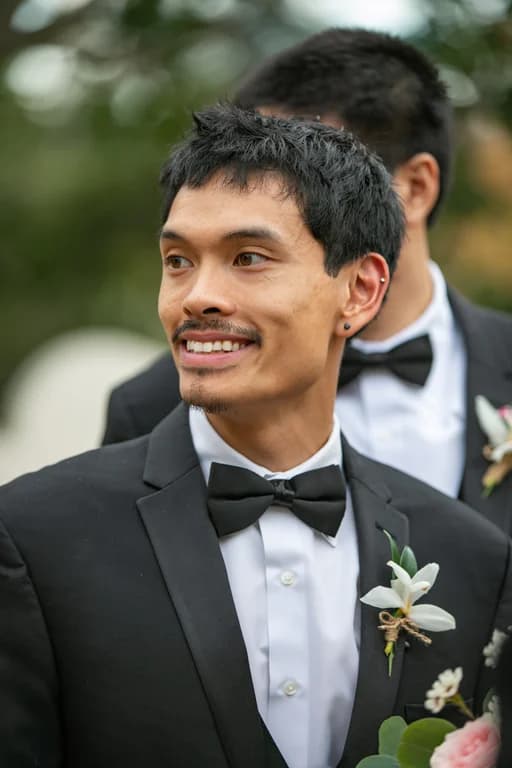 Robert Ta
