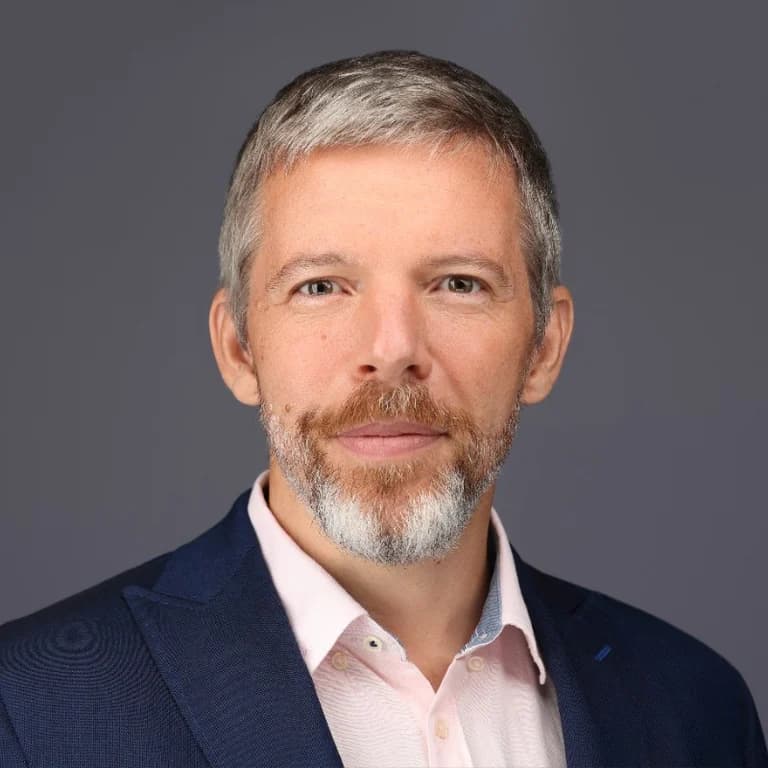 Dr. Koen Pauwels