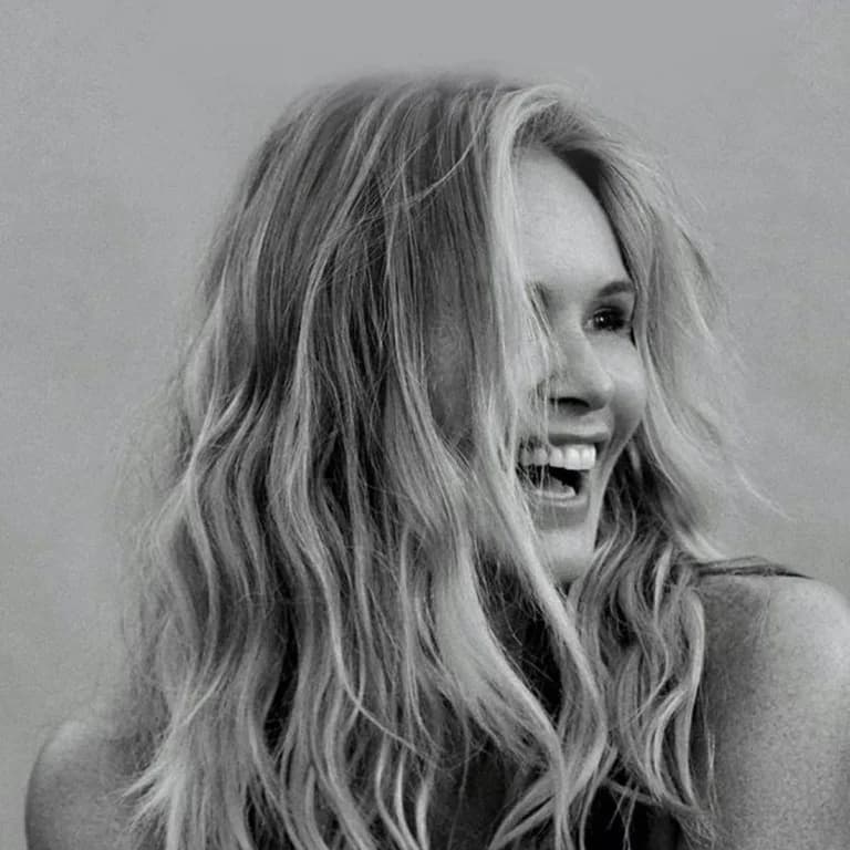 Elle Macpherson