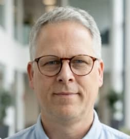Simon Roberts