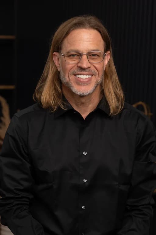 Robert Whitfield MD