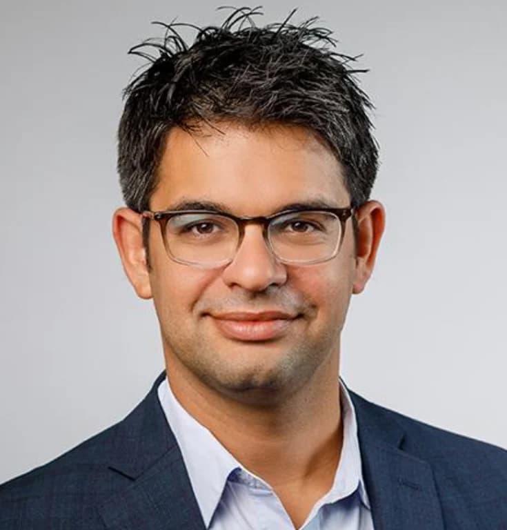 Shai Bernstein