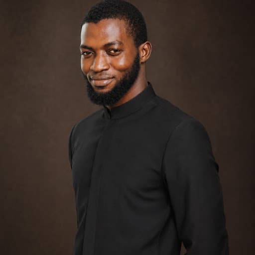 Akinsola Abdulganiu A